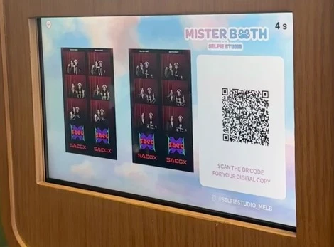QR code on a photobooth